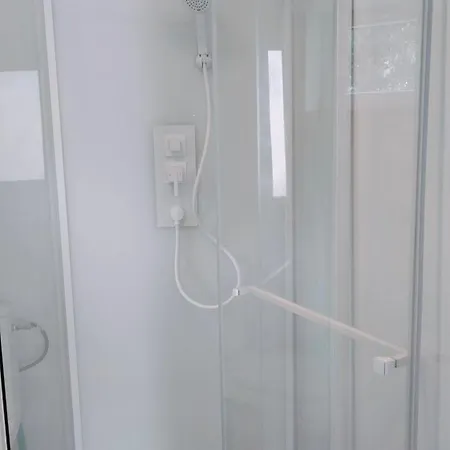 Meublé Neuf, Près De Paris Et Beauvais * Amblainville