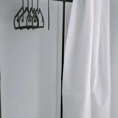 Meublé Neuf, Près De Paris Et Beauvais * Amblainville