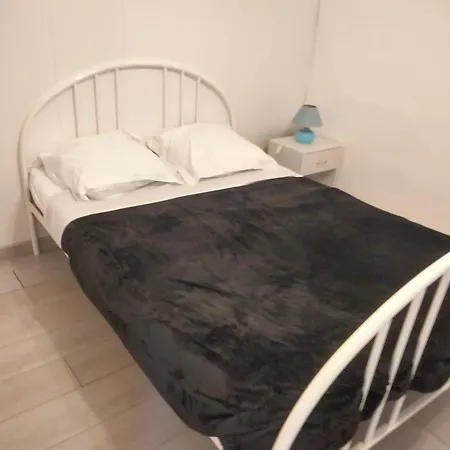 Meublé Neuf, Près De Paris Et Beauvais * Amblainville